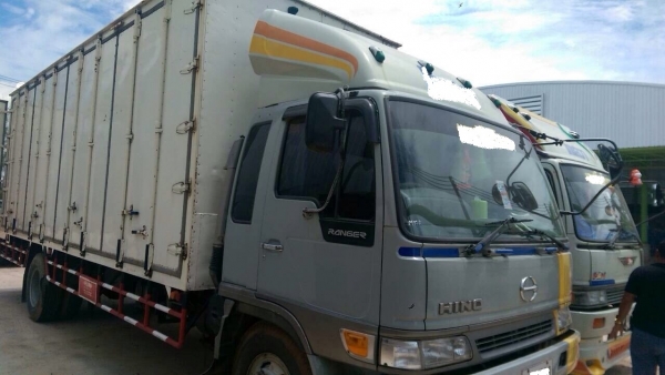 ขายเทเลอร์ HINO KT725  สภาพสวยพร้อมใช้ ราคาต่อรองได้ ที่คุูณอ๊อฟ พิจิตร 086-737-9991