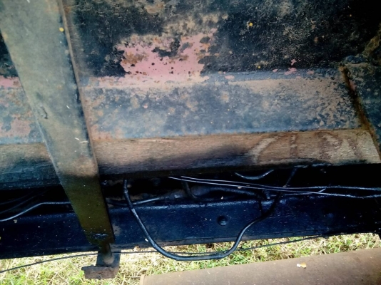 ขายเทเลอร์ HINO KT725  สภาพสวยพร้อมใช้ ราคาต่อรองได้ ที่คุูณอ๊อฟ พิจิตร 086-737-9991