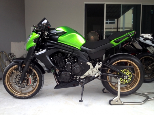ขาย Kawasaki ER6N ปี2013แต่งเพียบ ท่อFull ปั้มM4 ล้อZX เกียร์โยง ราคา239000 ด่วน