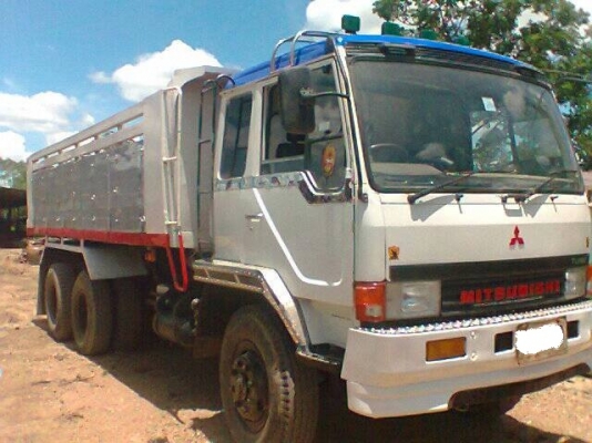 ขายHINO F17 ดั๊ม สภาพสวยพร้อมใช้ ติดต่อได้ที่คุณ อ๊อฟ พิจิตร 086-737-9991