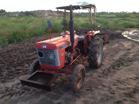 ขายด่วนรถไถนา TS 2200 ISEKI ภาพวีดีโอ พร้อมอุปกรณ์ผานหลัง 5 รถนำเข้า รถพร้อมใช้งานได้เลย ราคา 55000 บาท สนใจติดต่อได้ที่ 0819972972 0898451778 คุณชัยยา