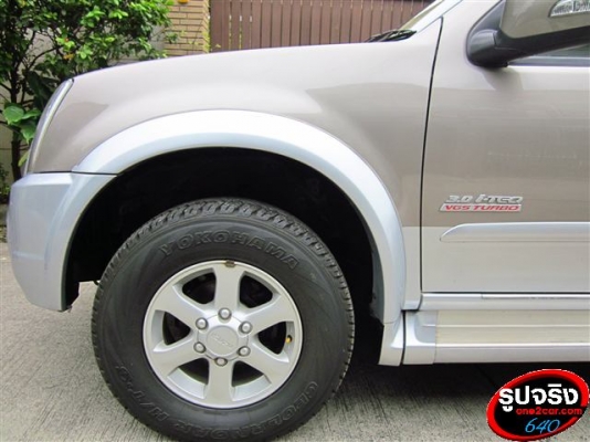 ISUZU MU-7 ACTIVO 3.0 i-TEQ ISUZU MU-7 ACTIVO 3.0 i-TEQ