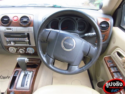 ISUZU MU-7 ACTIVO 3.0 i-TEQ ISUZU MU-7 ACTIVO 3.0 i-TEQ