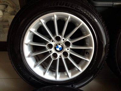 ---ขายแล้ว----แม็กซ์ BMW ซีรีย์ 5 ขนาด 16 นิ้ว ลายก้านถี่ E34 E39 5รู120 พร้อมยางปีMichelin 225 55 16 ปี 12 รายละเอียดด้านใน