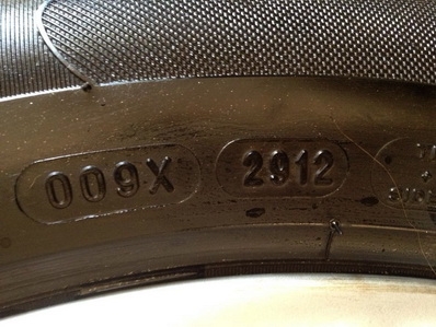 ---ขายแล้ว----แม็กซ์ BMW ซีรีย์ 5 ขนาด 16 นิ้ว ลายก้านถี่ E34 E39 5รู120 พร้อมยางปีMichelin 225 55 16 ปี 12 รายละเอียดด้านใน ---ขายแล้ว----แม็กซ์ BMW ซีรีย์ 5 ขนาด 16 นิ้ว ลายก้านถี่ E34 E39 5รู120 พร้อมยางปีMichelin 225 55 16 ปี 12 รายละเอียดด้านใน