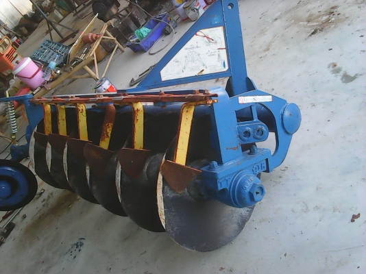 ขายผานรถไถรุ่นเล็กและใหญ่ สอบถามได้