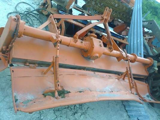 ขายผานรถไถรุ่นเล็กและใหญ่ สอบถามได้