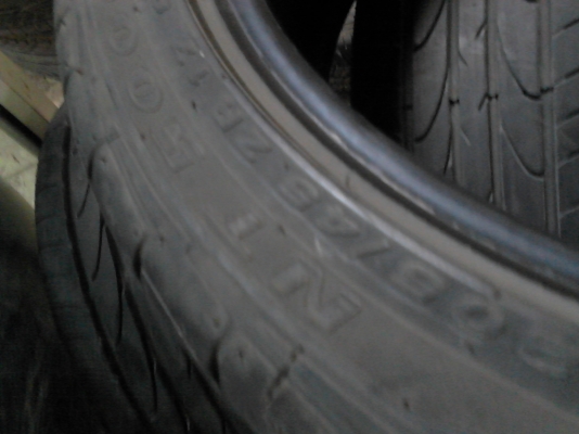 205/45R17 NEUTON NT5000 ชุด 4 เส้น ปี 2011 TEL.081-427-3941