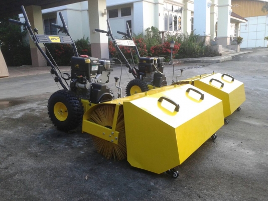 เครื่องกวาดถนน