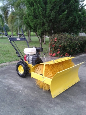 เครื่องกวาดถนน