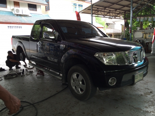 รับแก้ปัญหาช่วงล่าง รถกระบะ Navara by Shock Profender