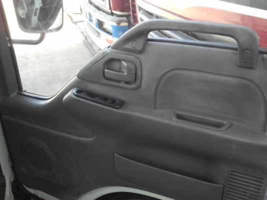 หัวเก๋ง 6 ล้อ ISUZU NKR สภาพสวย อุปกรณ์ครบ