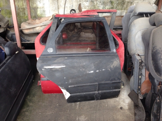 ขายประตู A31 ครับ