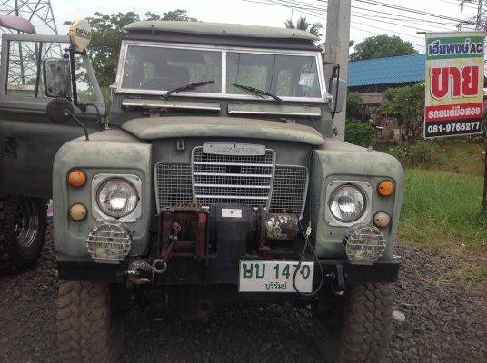 แลนด์โรเวอร์ สภาพดี สวยๆ แลนด์โรเวอร์ สภาพดี สวยๆ