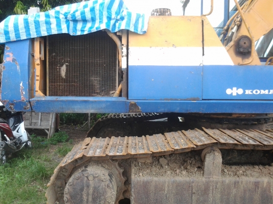 ขายรถแบคโฮตามสภาพPC200โคมัสสุ ขายรถแบคโฮตามสภาพPC200โคมัสสุ