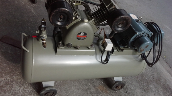 ขายปั้มลม swan 3 แรง มอเตอร์3แรง220v