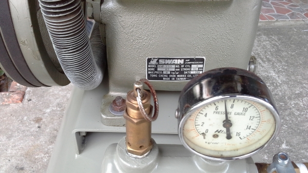 ขายปั้มลม swan 3 แรง มอเตอร์3แรง220v