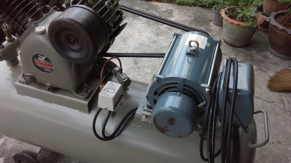 ขายปั้มลม swan 3 แรง มอเตอร์3แรง220v