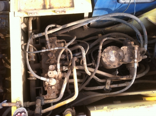 ขายแม็คโคร KOBELCO SK200 MART // รถพร้อมใช้งานเครื่องปั้มกำลังดีเยี่ยม โซ่ช่วงล่างสวย เอวแน่น ทำงานไม่โหลด รถพร้อมลุย เอกสารเล่มทะเบียนพร้อมโอน