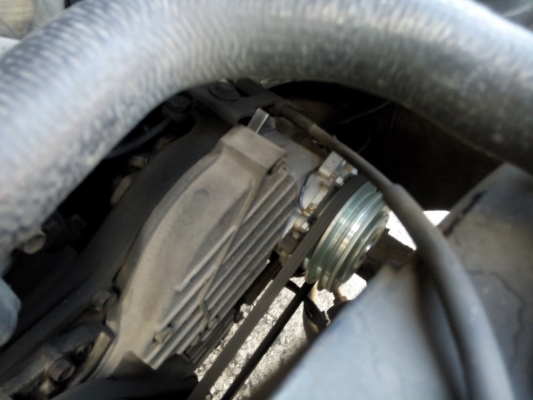 ขายกะบะ ISUZU KB ตอนเดียว ดีเซลฝาดำ เครื่องช่วงล่างดีมากๆ แอร์เย็นฉ่ำ รถเดิมมือเดียว ขายกะบะ ISUZU KB ตอนเดียว ดีเซลฝาดำ เครื่องช่วงล่างดีมากๆ แอร์เย็นฉ่ำ รถเดิมมือเดียว