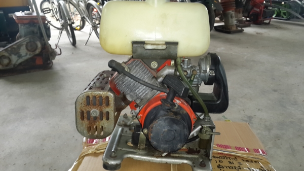 ปั้มน้ำ ขนาดเล็ก 1.5x1.5 นิ้ว