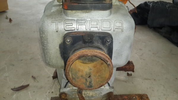 ปั้มน้ำ  ขนาดใหญ่  4"x4"