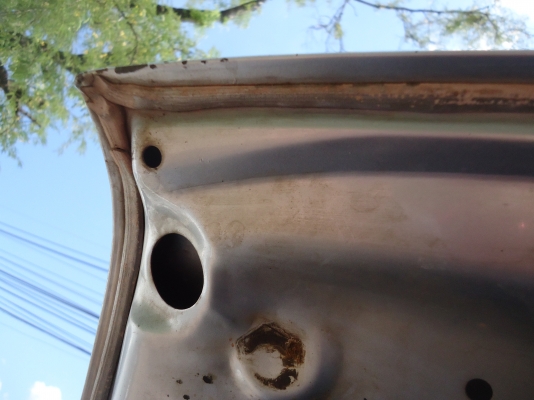 ขายด่วนรถกะบะTOYOTAไทเกอร์โฟลีวเครือง3.0ชีชีรถใช้งานดี