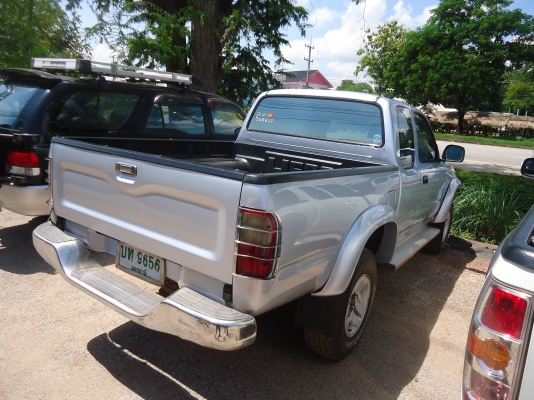 ขายด่วนรถกะบะTOYOTAไทเกอร์โฟลีวเครือง3.0ชีชีรถใช้งานดี