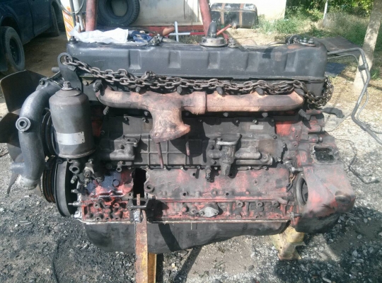 ขาย เครื่องอีซุซุ240 (เสื้อทะรุ)เอาไปเป็นอะไหล่ 55000 รายละเอียดโทร 086-074-8399 หนุ่ม