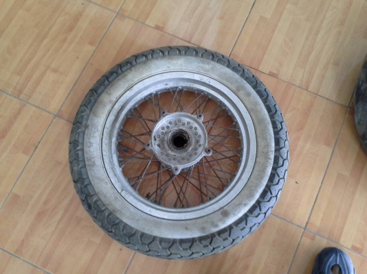 ล้อหน้ากว้างขอบ 15 ใส่ steed , shadow หรือ dragstar