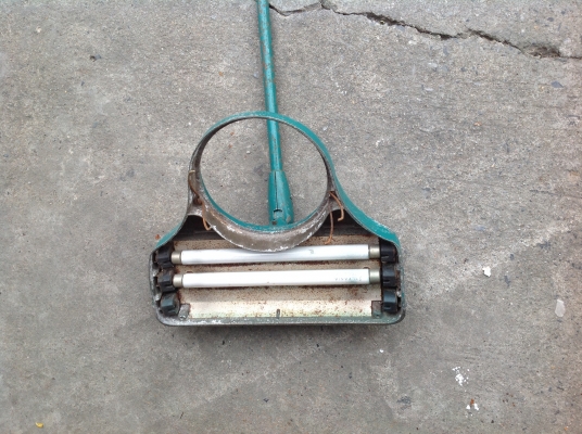 โครมไฟรุ้นเก่า