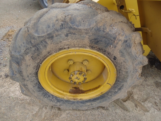 ขายด่วนรถตักล้อยางFL60FURUKAWAเครือง4สูบรถใช้งานอยู่