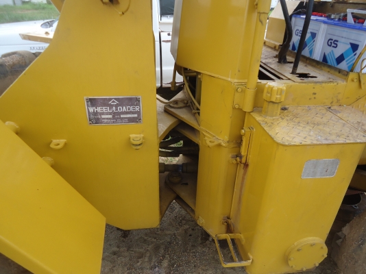 ขายด่วนรถตักล้อยางFL60FURUKAWAเครือง4สูบรถใช้งานอยู่