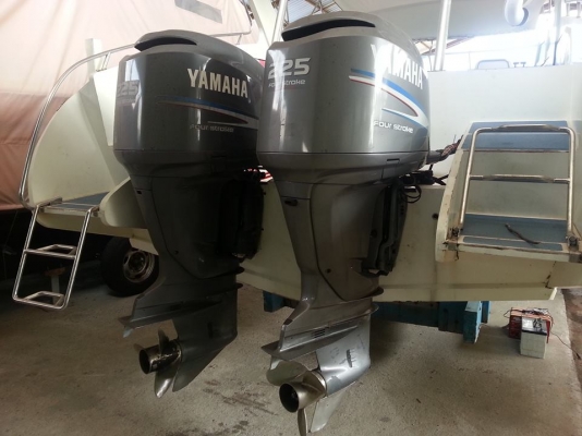 ขายเรือสปีดโบ๊ททัวร์ 42ฟุต พร้อมเครื่อง Yamaha 225แรงม้า 4จังหวะ