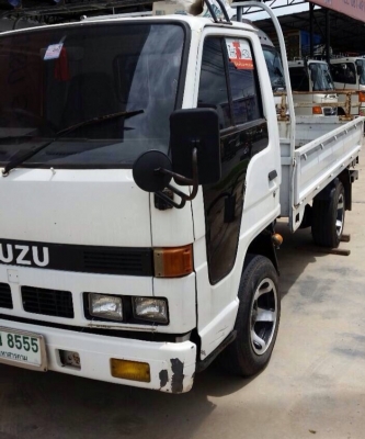 ขายรถบรรทุกสี่ล้อ Isuzu เครื่อง 85 แรง พร้อมใช้งาน ทะเบียนพร้อม
