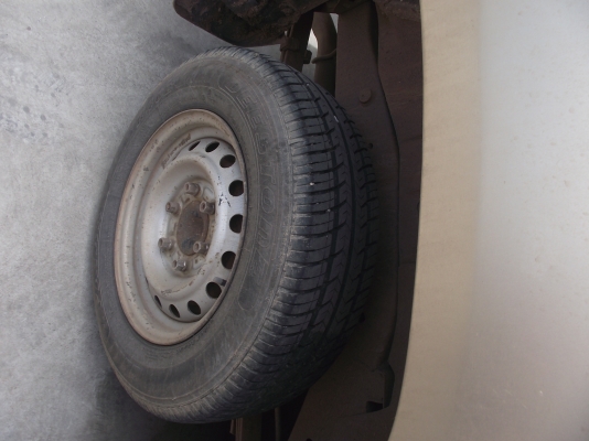 ขาย กระบะ Chevrolet Colorado Extended Cab LS ปี 06(เจ้าของเดิม ชือเดียว) เครื่อง 2,500 cc. น้ำมันดีเซล เบาะหนัง เกียร์  Manual วิทยุ พวงมาลัยพาวเวอร์ ไมล์ Digital มีเล่มทะเบียน วิ่งประมาณ 300,000 กิโล สภาพรถดีมาก นัดดูรถ ลองขับก่อนได้ ราคา 229,000 บาท เท่