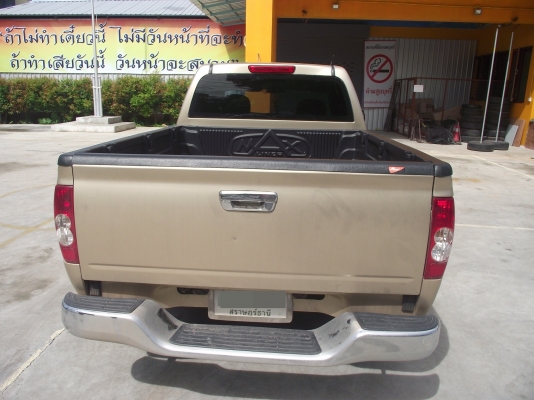 ขาย กระบะ Chevrolet Colorado Extended Cab LS ปี 06(เจ้าของเดิม ชือเดียว) เครื่อง 2,500 cc. น้ำมันดีเซล เบาะหนัง เกียร์  Manual วิทยุ พวงมาลัยพาวเวอร์ ไมล์ Digital มีเล่มทะเบียน วิ่งประมาณ 300,000 กิโล สภาพรถดีมาก นัดดูรถ ลองขับก่อนได้ ราคา 229,000 บาท เท่