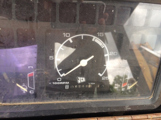 ขายด่วนรถตักหน้าขุดหลัง JCB 3CX 2เพลา พร้อมใช้งาน ขายด่วนรถตักหน้าขุดหลัง JCB 3CX 2เพลา พร้อมใช้งาน