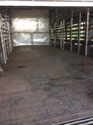 ขายISUZU 10ล้อRocky 175 แรง ยาว 7.2 ม. (ยาวพิเศษรถห้างแท้) กะบะพื้นปูสแตนเลส ตีนเป็ด ครัทซีดี เครื่องดี ยางดี ขาย 700,000 บาท