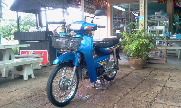 ขายครับ ดรีมเอ๊กเซล เครื่องไลฟาน 110 (มีเล่มเขียวทะเบียนโครง) รภสภาพดีขี่ได้ปกติ ค่าตัว 8500 บาท ต่างจังหวัดจัดส่งไปรษณีย์ให้ได้ครับ ค่าส่งต่างหาก สนใจโทรมาสอบถามกันได้ครับ 089-8054390 / 036-790425 โอ๋ ลพบุรี ขายครับ ดรีมเอ๊กเซล เครื่องไลฟาน 110 (มีเล่มเขียวทะเบียนโครง) รภสภาพดีขี่ได้ปกติ ค่าตัว 8500 บาท ต่างจังหวัดจัดส่งไปรษณีย์ให้ได้ครับ ค่าส่งต่างหาก สนใจโทรมาสอบถามกันได้ครับ 089-8054390 / 036-790425 โอ๋ ลพบุรี