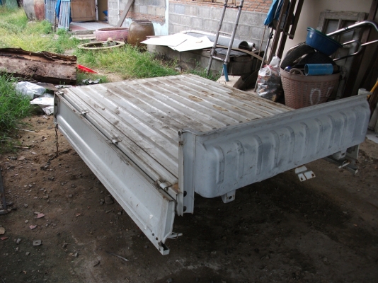 ขาย กระบะลอย พื้นเรียบ สภาพดี ขาย กระบะลอย พื้นเรียบ สภาพดี