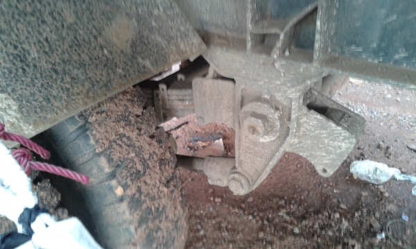 ขายหลงโบว์ สองเพลาดั๊มแม่ลูก ขายหลงโบว์ สองเพลาดั๊มแม่ลูก