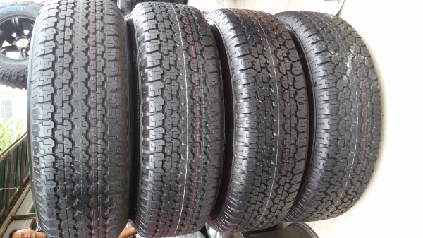 ขายยาง 245 70 16 บิสโตนถอดป้ายแดงชุดละ16500