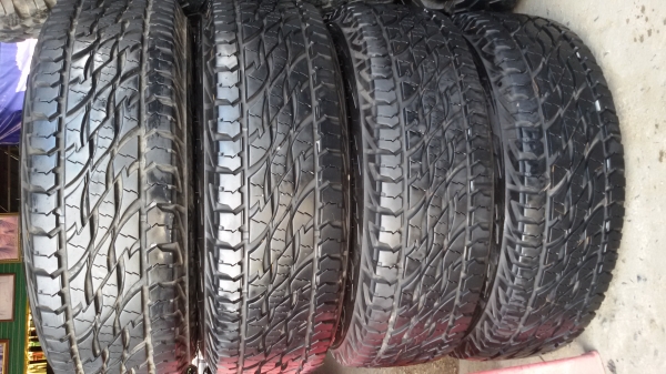 ขายยางบิสโตน 245 70 16 AT ปี13ชุดละ13500