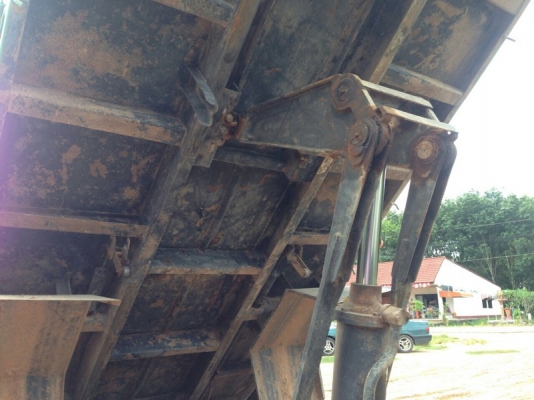 รถฮีโน่ 6 ล้อดั้ม FC4J 170 แรงม้า. ปี 50 สนใจติดต่อ 081 - 6079515 รถฮีโน่ 6 ล้อดั้ม FC4J 170 แรงม้า. ปี 50 สนใจติดต่อ 081 - 6079515