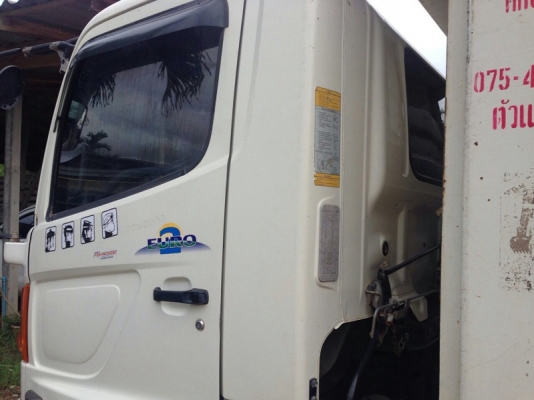 รถฮีโน่ 6 ล้อดั้ม FC4J 170 แรงม้า. ปี 50 สนใจติดต่อ 081 - 6079515 รถฮีโน่ 6 ล้อดั้ม FC4J 170 แรงม้า. ปี 50 สนใจติดต่อ 081 - 6079515