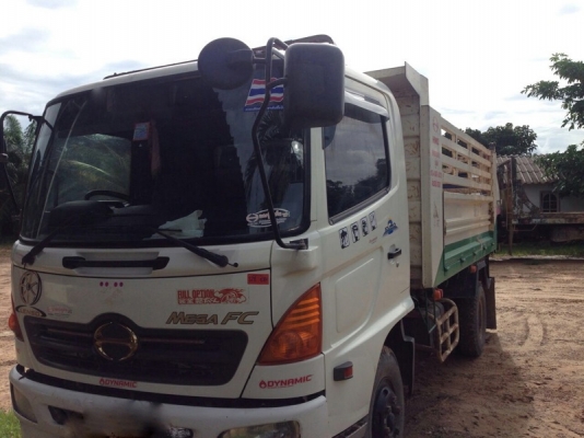 รถฮีโน่ 6 ล้อดั้ม FC4J 170 แรงม้า. ปี 50 สนใจติดต่อ 081 - 6079515 รถฮีโน่ 6 ล้อดั้ม FC4J 170 แรงม้า. ปี 50 สนใจติดต่อ 081 - 6079515