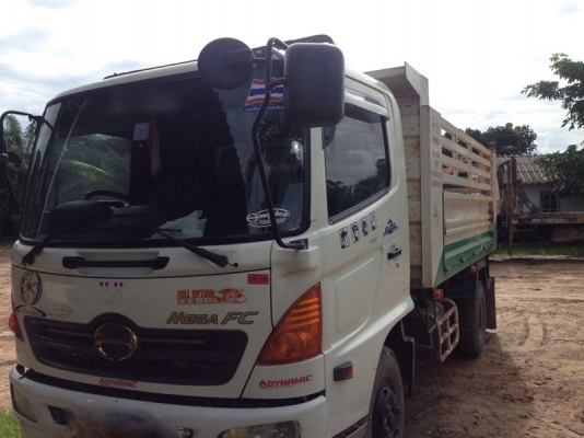 รถฮีโน่ 6 ล้อดั้ม FC4J 170 แรงม้า. ปี 50 สนใจติดต่อ 081 - 6079515 รถฮีโน่ 6 ล้อดั้ม FC4J 170 แรงม้า. ปี 50 สนใจติดต่อ 081 - 6079515