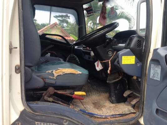 รถฮีโน่ 6 ล้อดั้ม FC4J 170 แรงม้า. ปี 50 สนใจติดต่อ 081 - 6079515 รถฮีโน่ 6 ล้อดั้ม FC4J 170 แรงม้า. ปี 50 สนใจติดต่อ 081 - 6079515