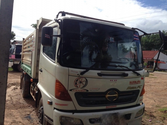 รถฮีโน่ 6 ล้อดั้ม FC4J 170 แรงม้า. ปี 50 สนใจติดต่อ 081 - 6079515 รถฮีโน่ 6 ล้อดั้ม FC4J 170 แรงม้า. ปี 50 สนใจติดต่อ 081 - 6079515